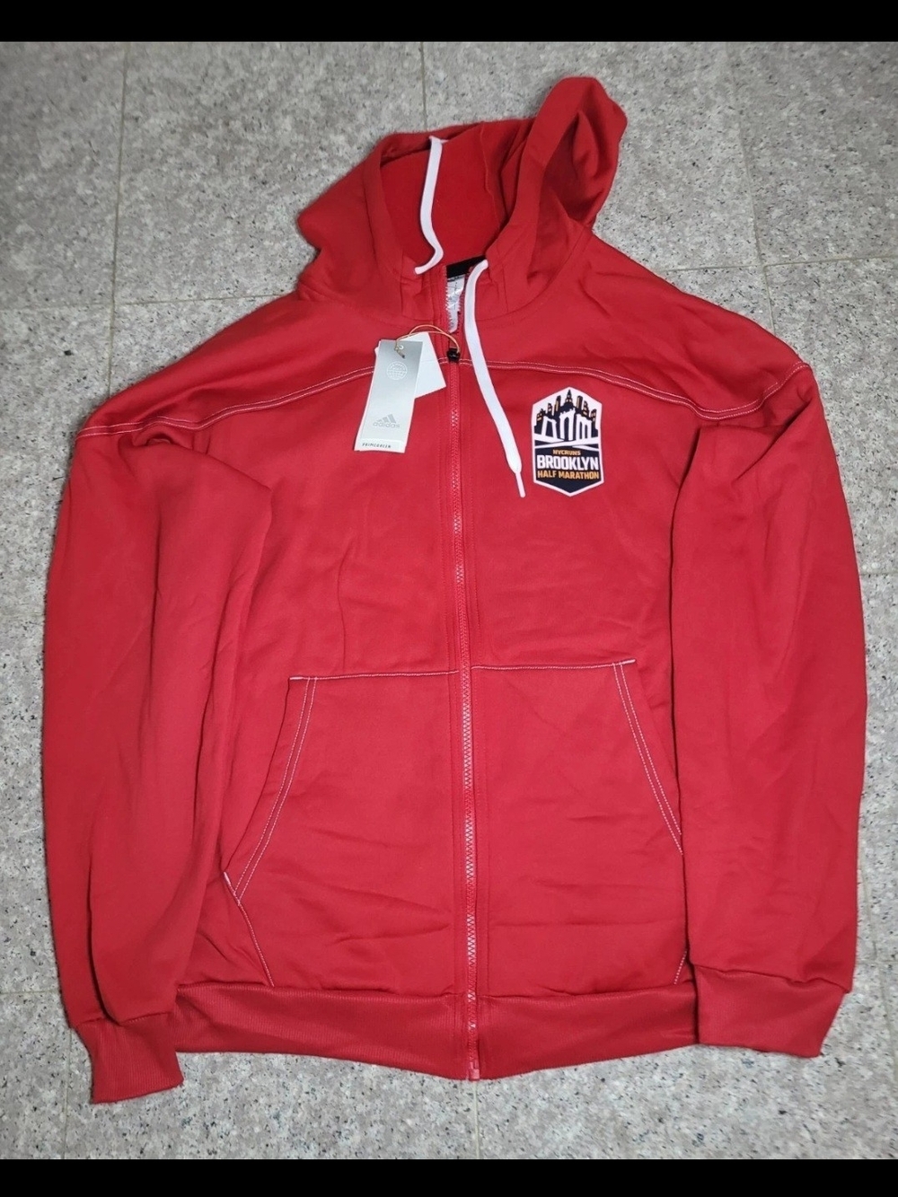 BNWT NYCRuns Brooklyn Half Marathon Sweater Hoodie Size L